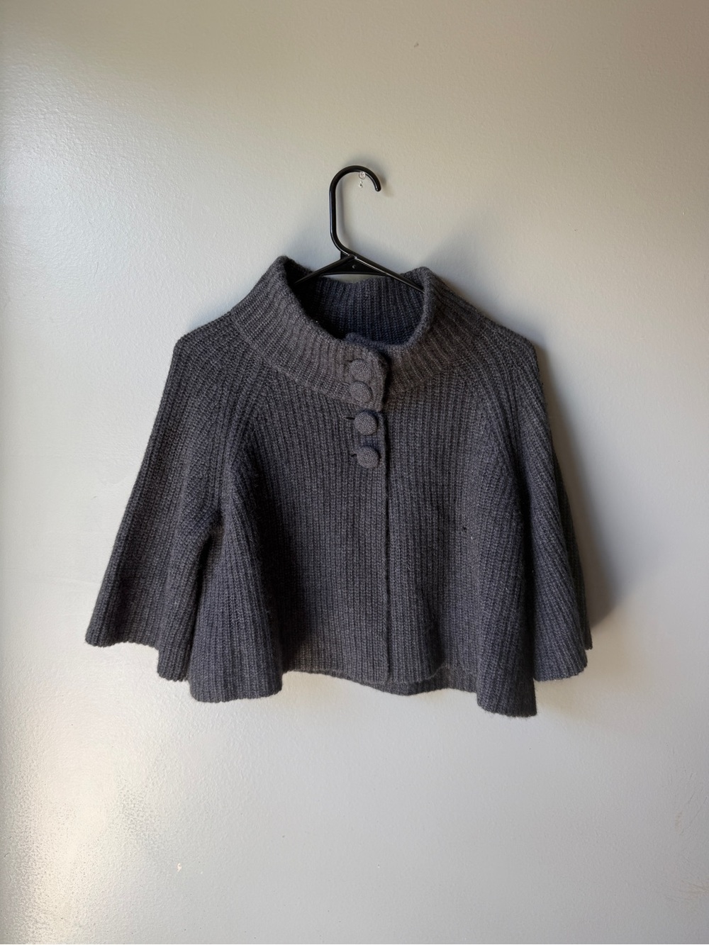 NWT Qi Cashmere Gray Cashmere Capelet Poncho Sweater One Size Luxury
